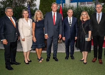 Lider Soyer’den karşılıklı hürmet ve işbirliği iletisi