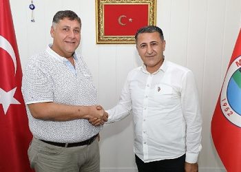 Lider V. Özkan Çalışanın Cebini de Yüzünü de Güldürdü