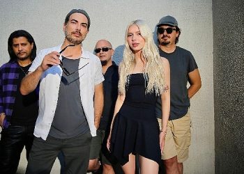 Mor ve ötesi ve Aleyna Tilki Coke Studio için birlikte müzik seslendirdi