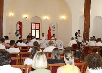 Mudanya Belediyesi’nin temmuz ayı olağan meclis toplantısı Tirilye Kültür Merkezi’nde gerçekleştirildi.