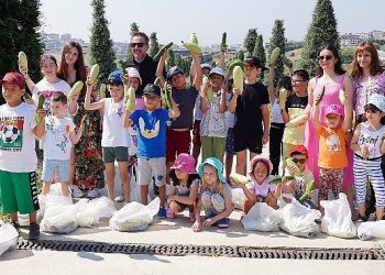 Öğrencilerin Hayat Bahçesi’nde hasat heyecanı