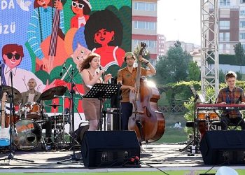 Ömür Vadisi’nde Caz keyfini yaşadılar