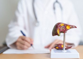 Siroza Bağlı Komplikasyonların Önlenmesi İçin Tertipli Denetimler ve Tedavinin Takibi Önemli!
