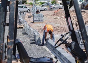 Stadyum yanı üst geçit ve ilişki yolunda son rötuşlar