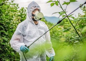 Tarım Zehirlerinde Alarm: Yasaklı Unsurların Kullanımı Devam Ediyor