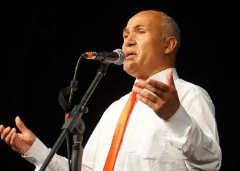  Türk Halk ozanı AŞık Veysel kendi türküleriyle yad edildi 