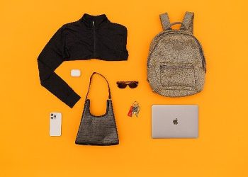 UBER, taksilerde en çok unutulan eşyaları listelediği Kayıp Eşya Endeksi’ni yayınladı