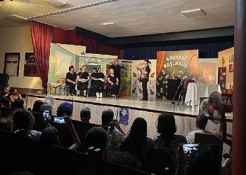 Ürkmez şenliği başladı