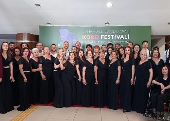 Yenişehir Belediyesi Nevit Kodallı Polifonik Korosu’na memleketler arası şenlikten ödül