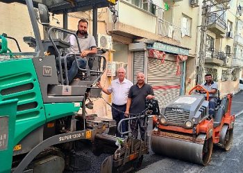 Adnan Süvari Mahallesi’nden asfalt teşekkürü