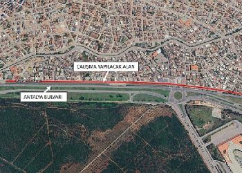 Antalya Bulvarı yan yolunda asfalt yenileme çalışması