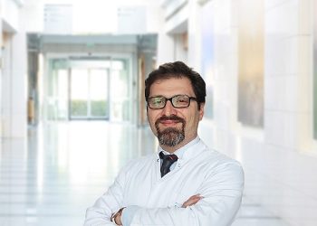 Baharatlı yiyecekler geniz akıntısı sebebi