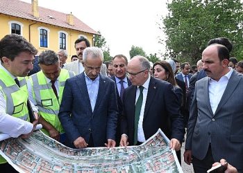 Bakan Uraloğlu: “Konya Büyükşehir ile İş Birliğimizin Tüm Kentlere Örnek Olmasını Diliyorum”