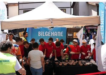 Bilgehaneler Toplumsal ve Ahlaki Hassaslığı Yüksek Jenerasyon İçin Çalışıyor