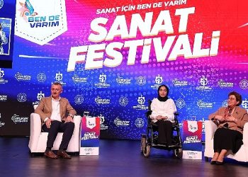 Büyükakın çifti özel çocukların ailelerine umut aşıladı