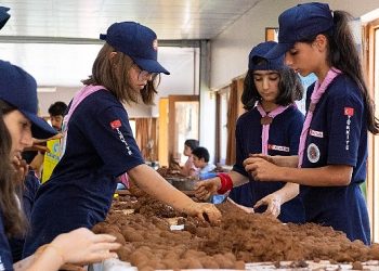 Depremzede İzcilerden 81 İle 81 Bin Tohum Topu