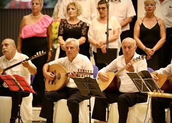 Didim Türkü Kümesi Yaz Konseri Büyük Beğeni Topladı