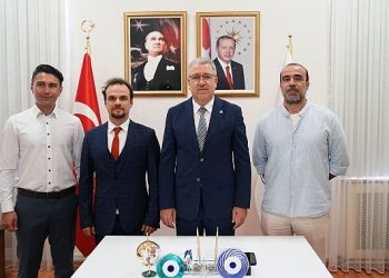 Egeli bilim takımı yerli yazılımla bir bisiklet ergometresi prototipi geliştirecek