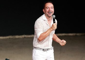 Kaan Sekban ‘İlerler Pak’ turnesinde sıcağı unutturacak