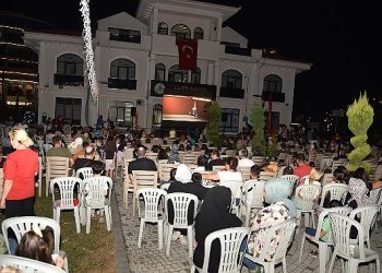 Kartepe’de Sinema Gecesi