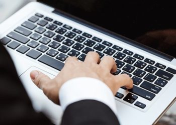 Klavye Tuşlarının Sesinden Şifreler ve Konuşmalar Çalınabiliyor