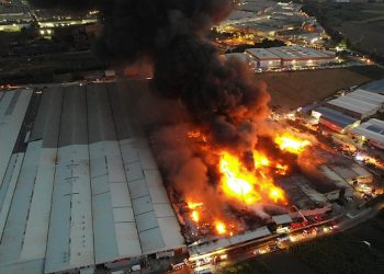 Kocaeli İtfaiyesi’nden İnegöl’e takviye