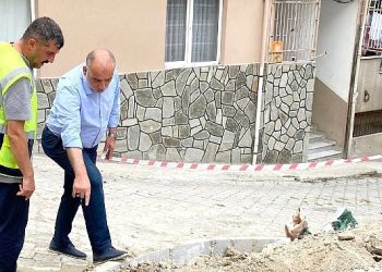 Lider Sandıkçı: “İlçemizi inançlı ve konforlu yollarla donatıyoruz”