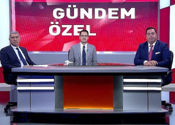 Nesibe Aydın Basketbol Kadrosu Asbaşkanı Ali Kavaklıoğlu ve Doç. Dr. Tuğrul Yıldırım D-Smart ekranlarında yayınlanan “Gündem Özel” programına konuk oldu