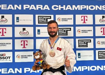 Nilüfer’in ulusal sportmeni Çimciler Avrupa üçüncüsü oldu