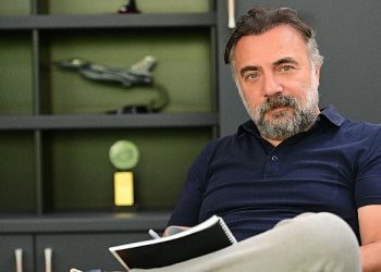 Oktay Kaynarca ve Ebru Özkan Saban’ın başrollerini paylaştığı Ben Bu Cihana Sığmazam’ın hazırlıkları başladı