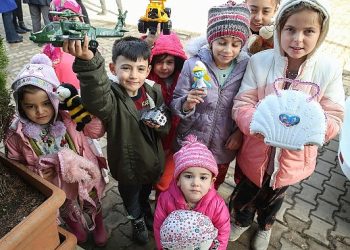 Oyuncak Meskeni gönüllülerden dayanak bekliyor