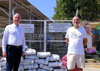 Standının Gelirini Can Dostlara Bağışladı…