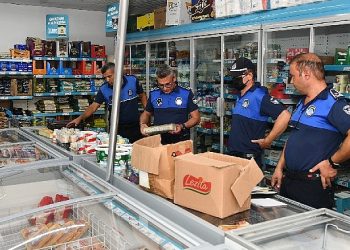 Yenişehir Belediyesi zabıtası kontrollerde tarihi geçmiş eserler tespit etti