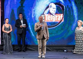 “Yerel basın pusuladır”