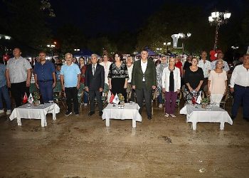 15. Milletlerarası Altın Saat Kulesi Mükafatları Şenliği Menderes’te Başladı