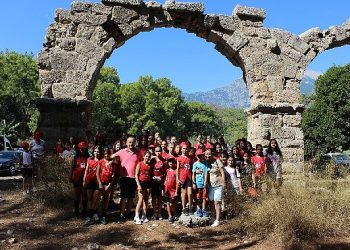 Avrupa Hareketlilik Haftası kapsamında Kentini Keşfet yürüyüşü