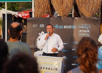 Ayvalık kadar hoş şenlik, Ayvalık Memleketler arası Sinema Şenliği başladı