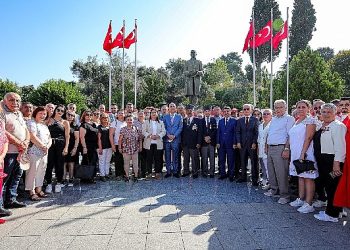 Bayraklı’da 30 Ağustos kutlandı