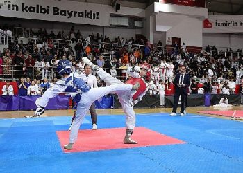 Bayraklı’da Kış Spor Okulları Kayıtları Başladı