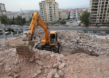 Bayraklı’ya yeni bir park daha