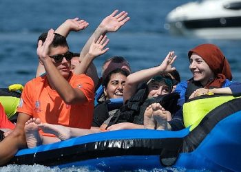 Bu şenlikte mahzur yok, cümbüş var