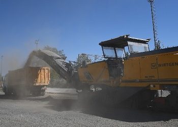 Demir Sınırı Caddesi’nde 850 metrelik yenileme