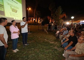 Efes Selçuk’ta anılar sinema ve gazozla canlandı