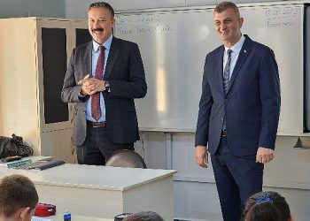 Gölcük Belediyesi’nden Eğitime Takviye