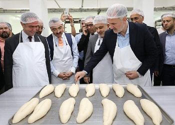 İnegöl Belediyesi’nin Takviyesi İle 4 Tl’ye Ekmek Üretiliyor