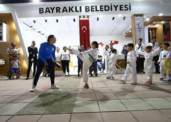 İzmir Fuarı’nda Bayraklı Belediyesi fark yarattı