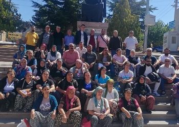 İzmir Kınık Belediyesi’nden Kültür ve Tanıtım Seyahatleri