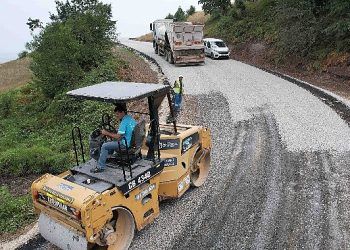 Kızderbent-Yalova Aktoprak irtibatına asfalt