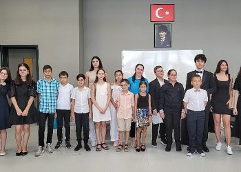 Konservatuvar piyano öğrencilerinden süper konser