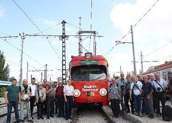 Konya Büyükşehir’in Bisiklet Tramvayı Örnek Oluyor